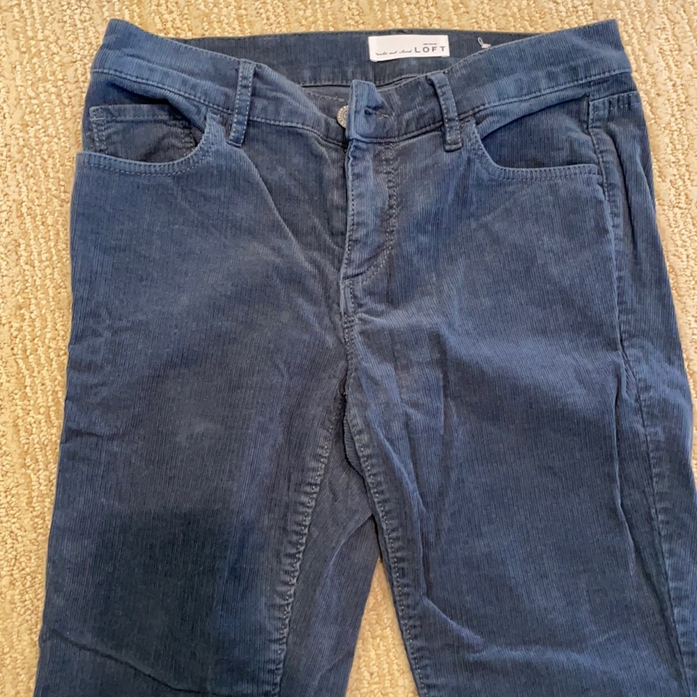 Ann Taylor Loft Modern Skinny corduroy pants 2/26